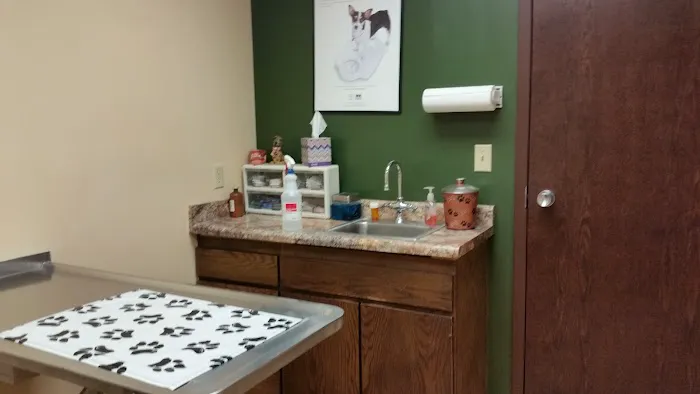 Lake Region Small Animal Center Picture 10