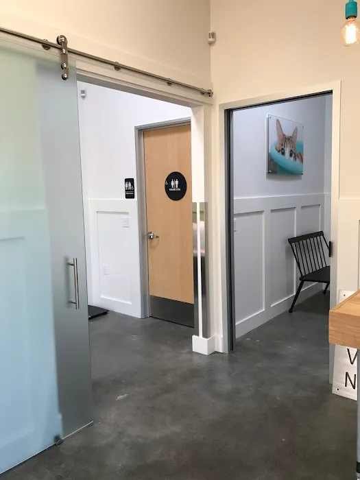 Pacific Coast Veterinary Hospital Picture 8