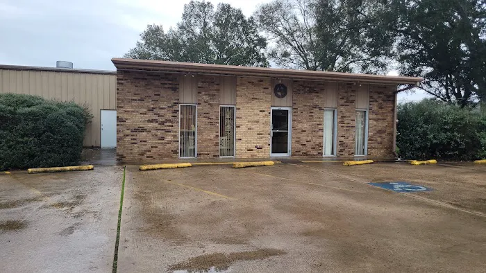 Needville Animal Hospital Picture 2
