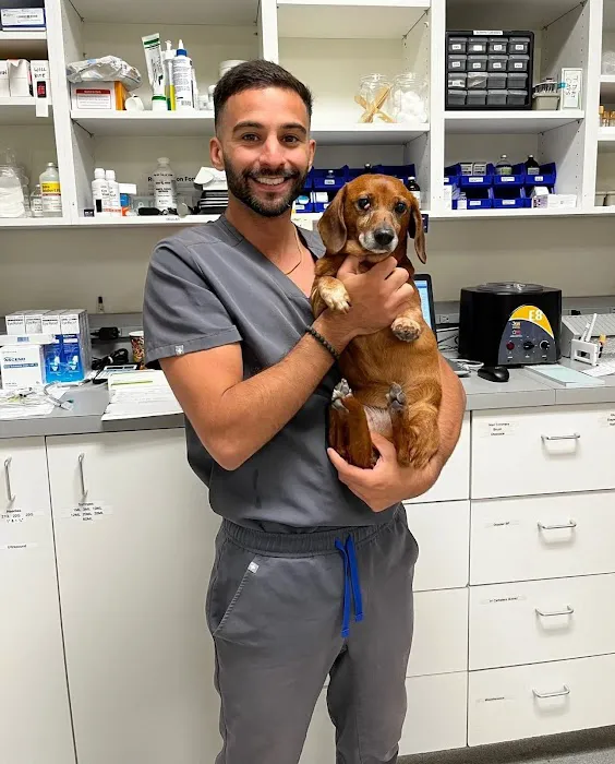 Kanan Veterinary Hospital Picture 3