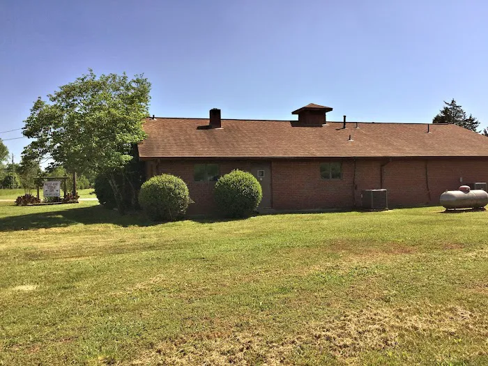 Whatley- Kinney Veterinary Clinic Picture 1