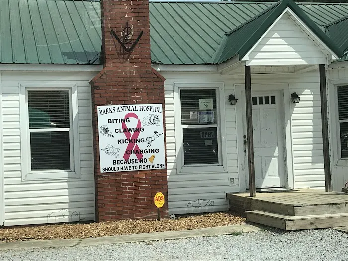 Marks Animal Hospital, LLC Picture 7