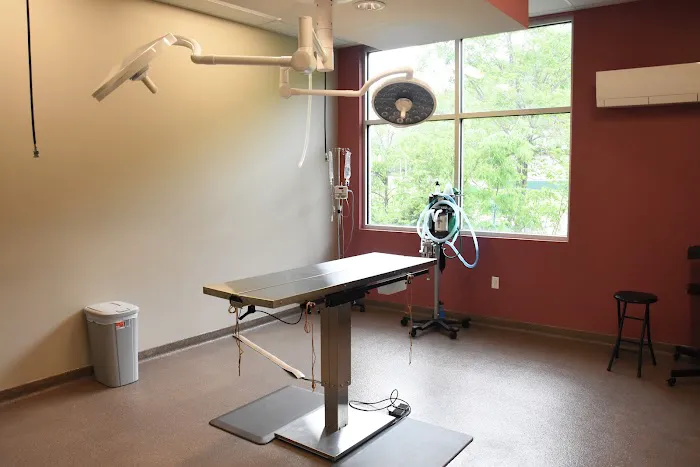 Decorah Veterinary Clinic Picture 1