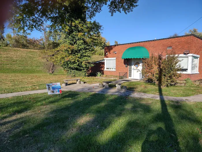 Huntington Dog & Cat Hospital Picture 5
