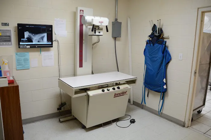 Tri County Animal Emergency Clinic Picture 9