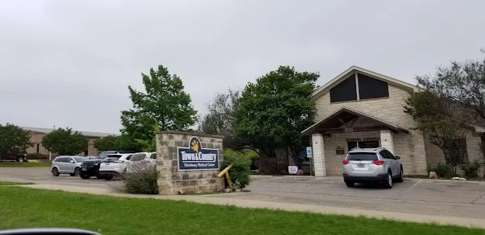 Town & Country Veterinary Medical Center Picture 7