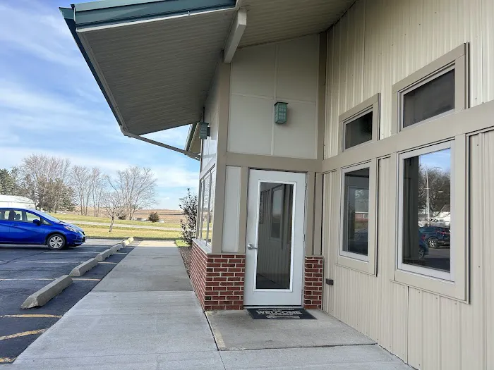 Postville Veterinary Clinic Picture 1