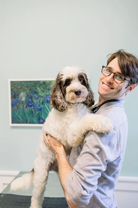 Simmons Veterinary Clinic Picture 2