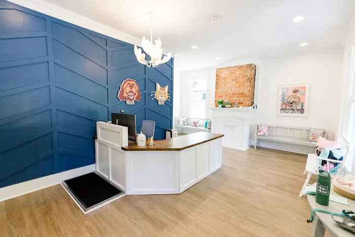 Simmons Veterinary Clinic Picture 5