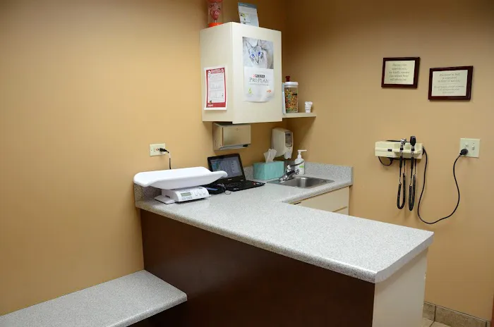 Elkhorn Veterinary Clinic Picture 2
