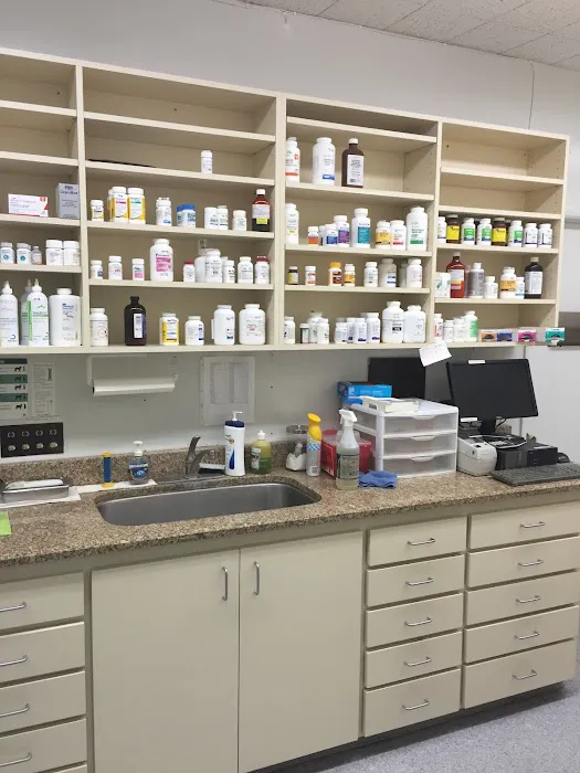 Sears Veterinary Hospital Picture 10