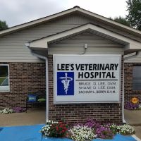 Lee's Veterinary Hospital ico