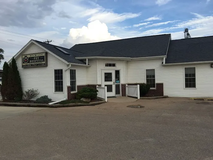 DeWitt Pet Hospital Picture 10