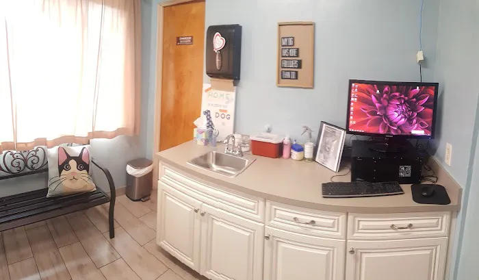 Green Valley Veterinary Clinic Picture 4