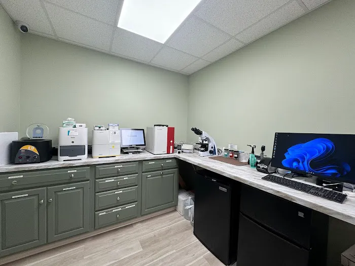 Summit Veterinary Urgent Care Picture 5