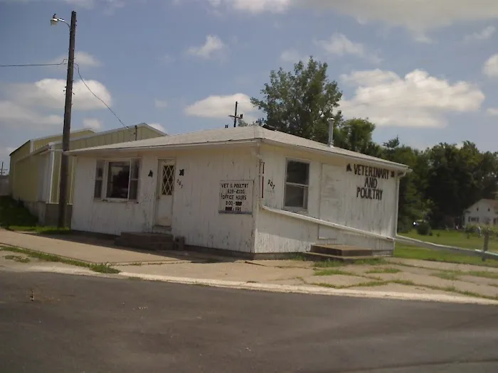 Veterinary & Poultry Supply Picture 1