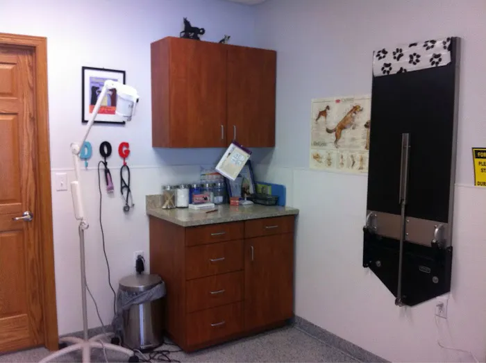 Caledonia Veterinary Clinic Picture 2