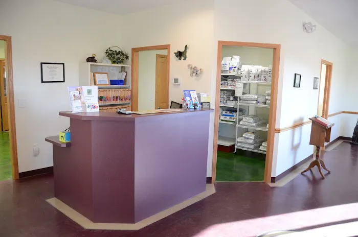Vinton-Urbana Veterinary Hospital Picture 7