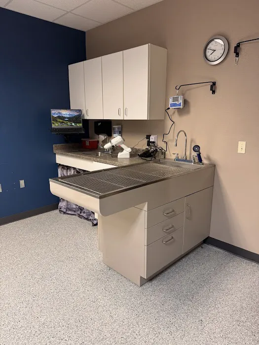 Creekside Veterinary Clinic Picture 8