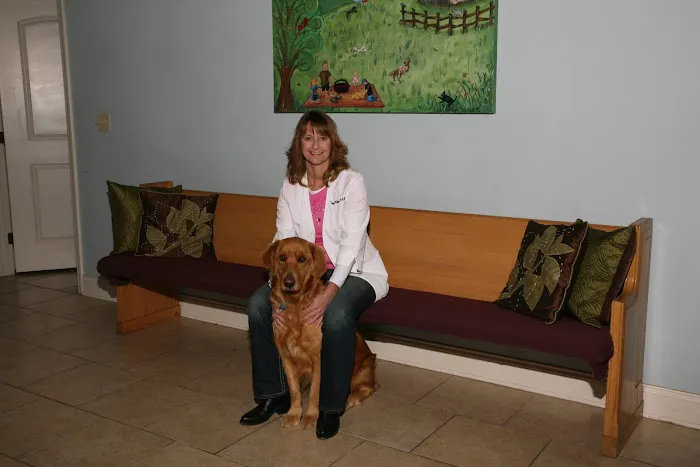 All Pets & Paws Animal Hospital Picture 9