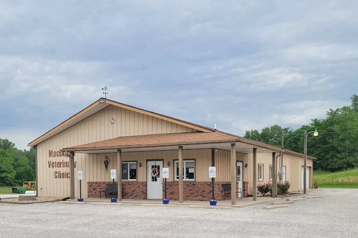 Macoupin Veterinary Services Picture 6