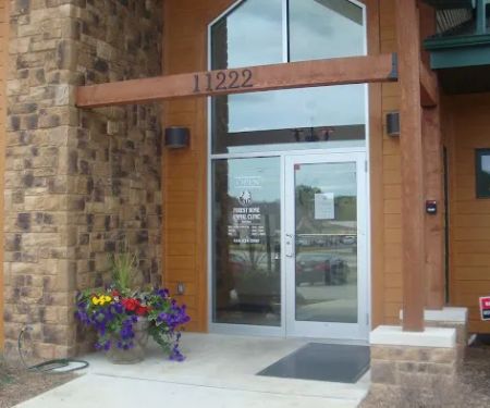 Forest Home Animal Clinic Doggie Day Camp & Boarding