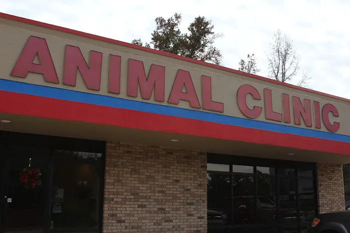 Shelbiana Animal Clinic Picture 10