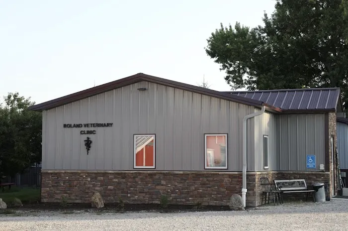 Roland Veterinary Clinic Picture 9