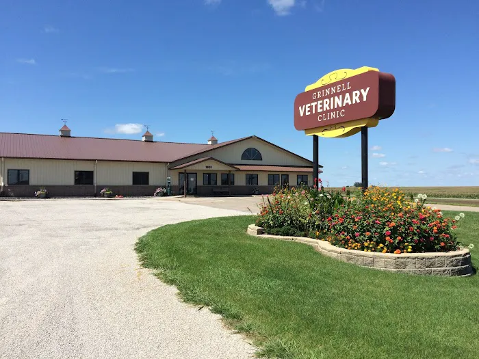 Grinnell Veterinary Clinic, LLP Picture 9