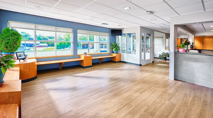 Colonial Terrace Animal Hospital Picture 8