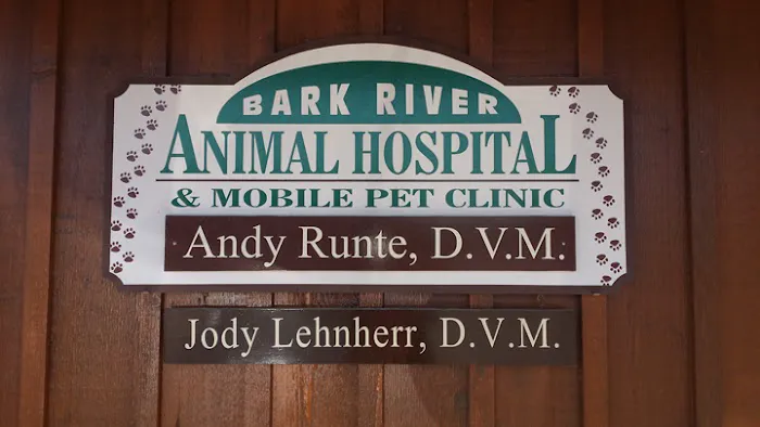 Bark River Animal Hospital Picture 6