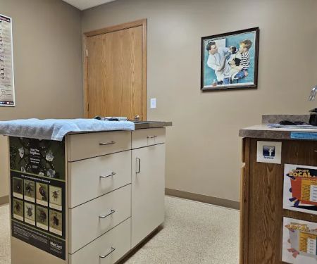 Tyranena Veterinary Clinic
