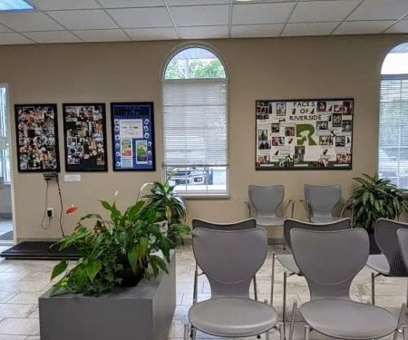 Riverside Animal Hospital: Knorr Jennifer DVM