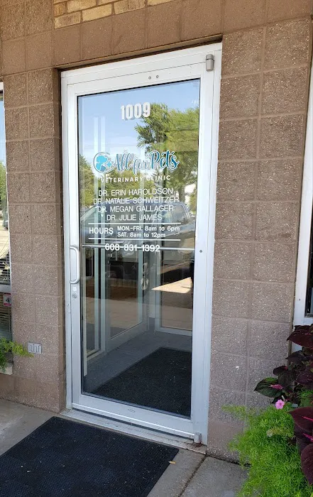 Megan Gallager, DVM Picture 1