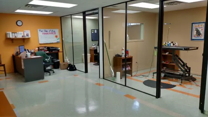 West Towne Veterinary Center Picture 2