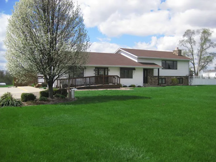 Summer Street Animal Clinic Picture 2