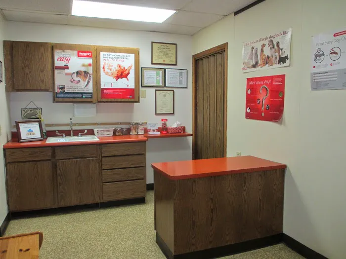 Monona Veterinary Clinic Picture 6