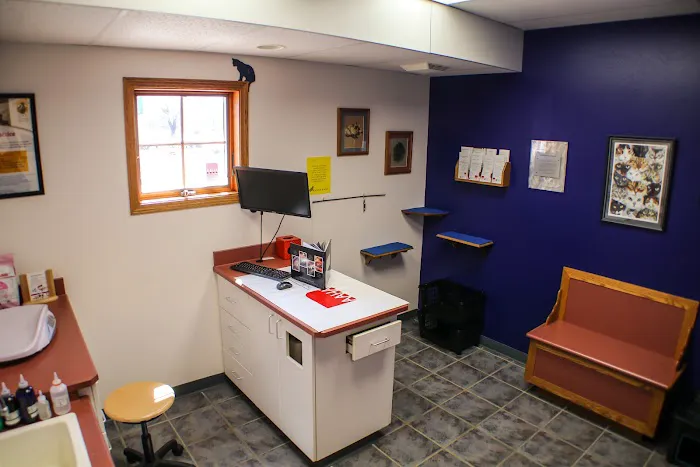 Hallett Veterinary Hospital Picture 6