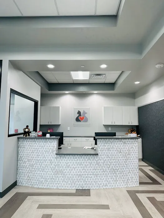 Prairie Lakes Pet Hospital Picture 4