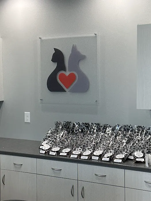 Prairie Lakes Pet Hospital Picture 3