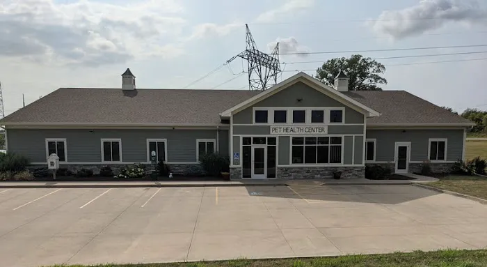 Pet Health Center of Tiffin Picture 1