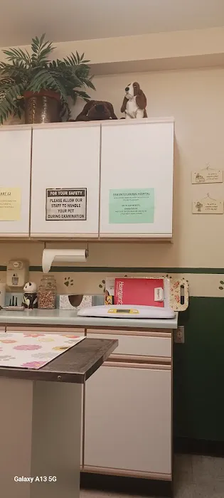 Pawpatch Animal Hospital Picture 7