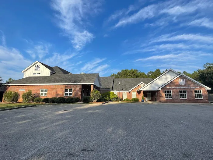 East University Veterinary Hospital Picture 10