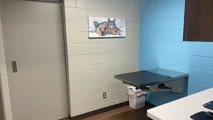 Columbus Veterinary Medical Center Picture 10