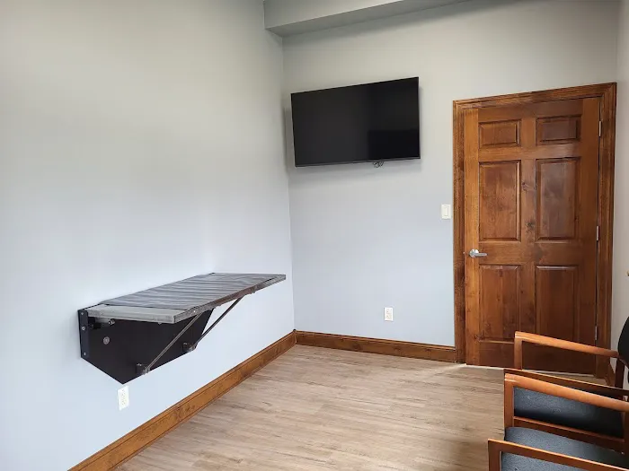 All Seasons Veterinary Care Picture 10