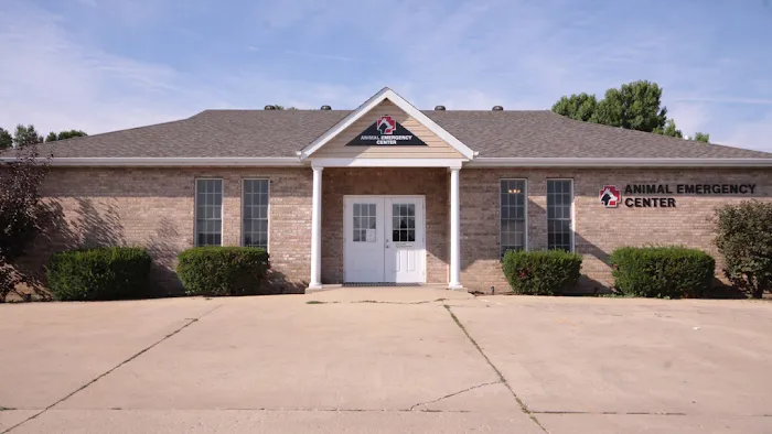 Animal Emergency Center Picture 10