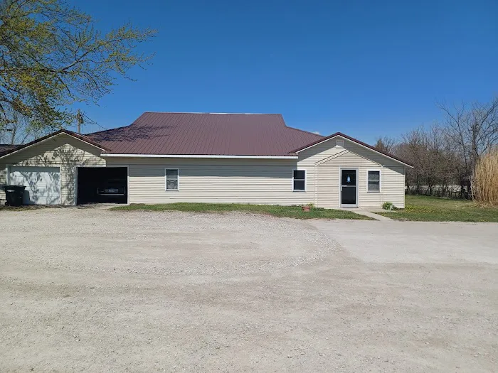 Healthy Paws Veterinary Care Picture 1