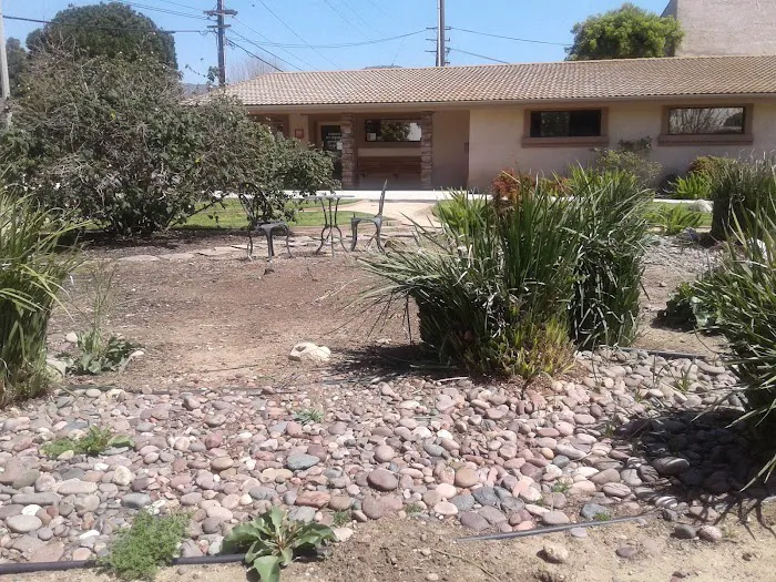 Yosemite Pet Hospital Picture 1