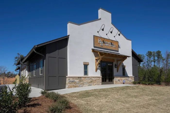 Ross Bridge Animal Hospital Picture 1