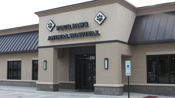 Four Paws Animal Hospital Picture 10